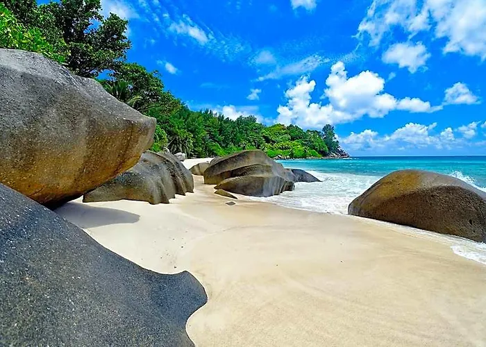 Carana Hilltop Seychelles 3* Machabee